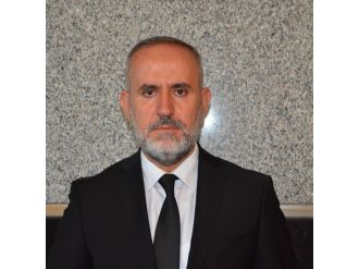 Anoder Tüm Esnafı İş Yerlerine Bayrak Asmaya Davet Etti