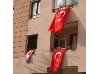Şehit Polisin Anne Ve Babası Acı Haberi Hacda Öğrendi