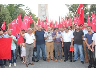 Ülkücüler Terör Saldırılarını Kınadı