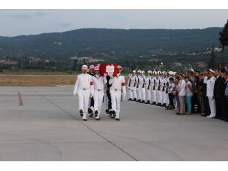 Şehit Cenazesinde Chp’li Vekile Şok Protesto