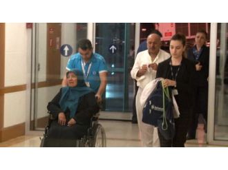 Şehidin Annesi Tekerlekli Sandalyeyle Döndü