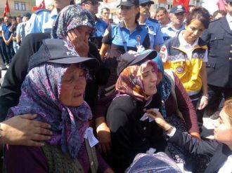 Bolu’da Binlerce Kişi Şehidini Uğurladı