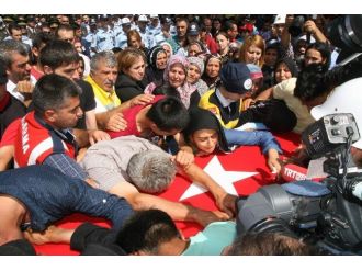 Yozgatlı Şehit Polis Son Yolculuğuna Uğurlandı