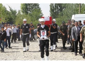 Vanlı Şehide Kürtçe Dualarla Veda Edildi