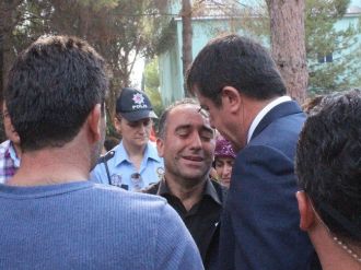 Şehit Eşini ‘Hasanım’ Diye Uğurladı
