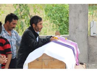 Göçükte Hayatını Kaybeden Madenci Toprağa Verildi