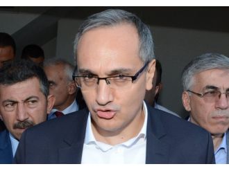 Zor Bir Süreçten Geçiyoruz