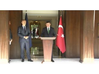 Üç Konuyu Masaya Yatırdılar