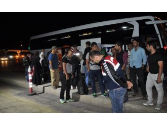 Tekne Faciaları Göçmenleri Karayoluna Yönlendirdi