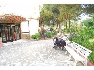 Tekirdağlı Engellilerin Afyonkarahisar’da Dışarıda Kaldığı İddiası