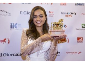 Deniz Seviyesi’ne Milano’da Ödül Yağdı