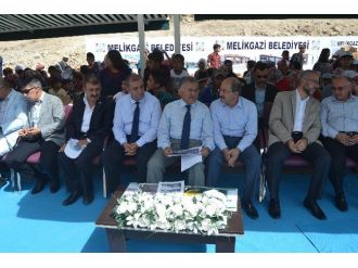 Ak Parti Kayseri Milletvekili Kemal Tekden: