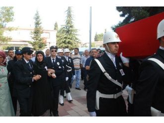 Şehit Polis Amiri Son Yolculuğuna Uğurlandı
