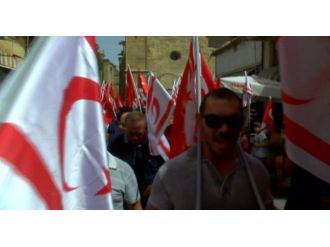 Kktc’de Türkiye’deki Terör Saldırıları Protesto Edildi