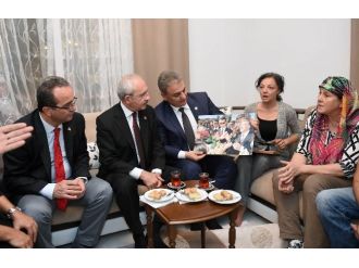 Kılıçdaroğlu’ndan Şehit Polisin Ailesine Ziyaret