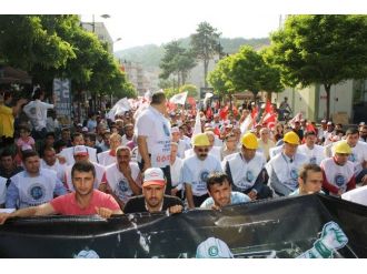 Maden İşçilerinden Çift Asgari Ücret Yürüyüşü