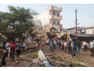 Restoranda Patlama: 44 Ölü