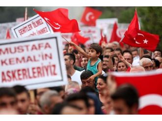 Başkan Sözlü, “Türkiye Sahipsiz Değildir”