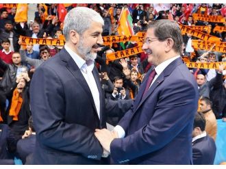 Başbakan Davutoğlu, Meşal İle Görüştü