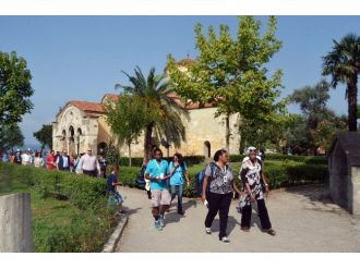 77 Ülkenin Büyükelçileri Ve Konsolosları Trabzon’da