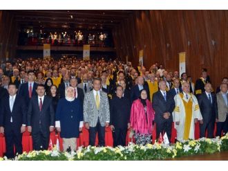 Bakan Ayşen Gürcan: “Üniversiteler Bilimin Işığından Gitmelidir”