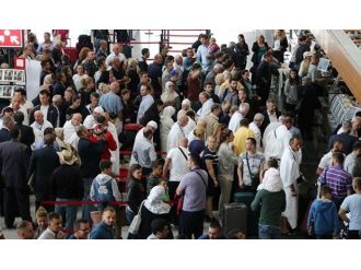 Kosovalı Hacı Adayları Kutsal Topraklara Uğurlandı