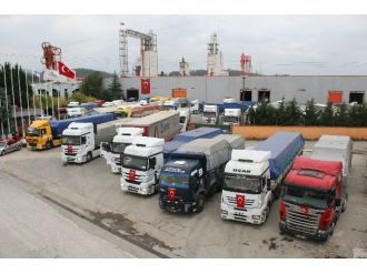 Düzce’den Doğu İllerine 100 Tır’lık Kardeşlik Konvoyu