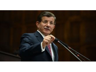 Davutoğlu, Musevilerin Roş Aşana Bayramı’nı Kutladı