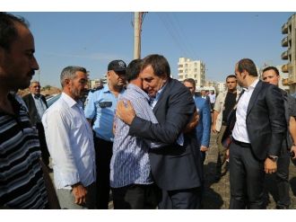 Şanlıurfa Valisi Küçük Şehit Polisin Taziyesine Katıldı