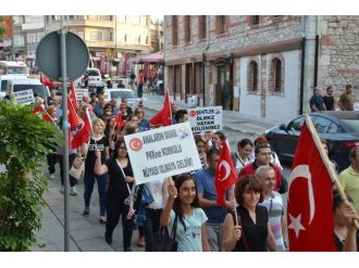 Kuaförler Şehitler İçin Yürüdü