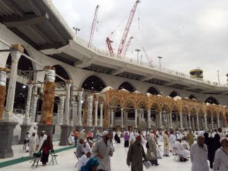 Kabe’deki Osmanlı Revakları Yerlerine Monte Ediliyor