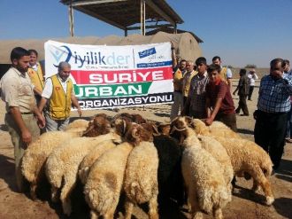 İyilikder, Bayram Sevincini Dünyanın Dört Bir Yanına Taşıyor