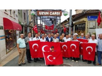 Btso’dan Teröre Bayraklı Tepki