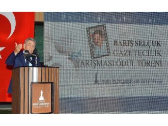 Gazetecilik Yarışmasında İha Muhabiri Ödülünü Aldı