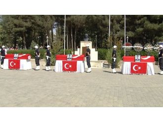 Şehit Polisler Memleketlerine Uğurlandı