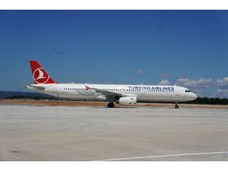 Kastamonu Uçağı Samsun Çarşamba Havaalanı’na Zorunlu İniş Yaptı