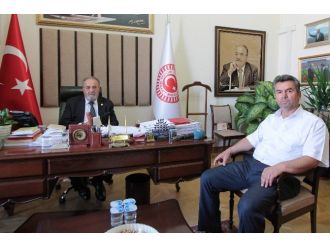 Ak Partili Uslu: “Adana Belediye Başkanı Haddini Aşmış”