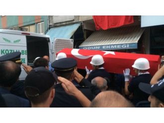 Şehit Polisin Cenazesi Baba Ocağında