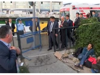 Validen Otogara Mülteci Ziyareti