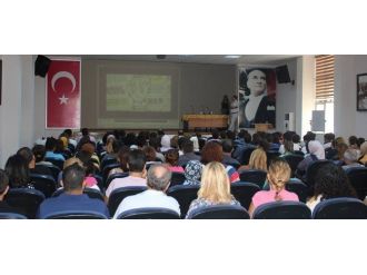 Rehber Ve Özel Eğitim Öğretmenlerine Otizm Anlatıldı