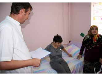 23 Yıldır Yürüyemiyordu, Robot Sayesinde İlk Adımlarını Attı...(özel Haber)