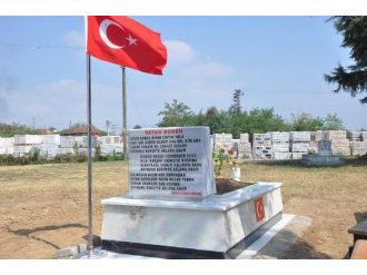 Şehidin Mezar Taşına Annesi İçin Kaleme Aldığı Şiir Yazıldı