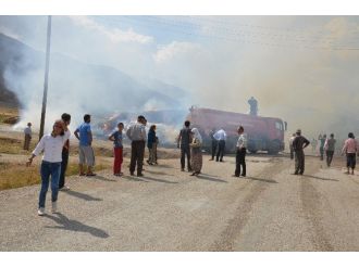 Kış İçin İstiflenen 40 Bin Bağ Ot Yandı