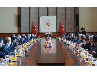 Cumhurbaşkanı Erdoğan, Ortadoğu Stratejik Düşünce Kuruluşları Temsilcilerini Kabul Etti