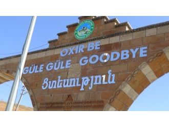 Tuzluca Belediyesinden 4 Dilde Tabela