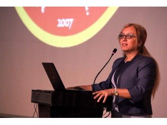 Nehü’de ‘Hemşirelik Esaslarında Uygulamalı Öğretim’ Konulu 7. Hemşirelik Esasları Çalıştayı Başladı