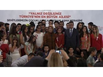 Emine Erdoğan şehit çocuklarını unutmadı