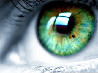 Temizlik yaparken gözünden oluyordu