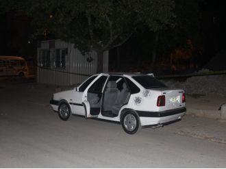 Karaman’da otomobile ateş açıldı