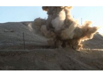 Esrarengiz cisim emniyeti alarma geçirdi